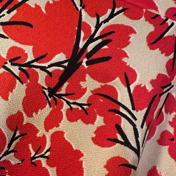 NWT Kasper Women's Red Floral A-Line Skirt - Picture 2 of 4